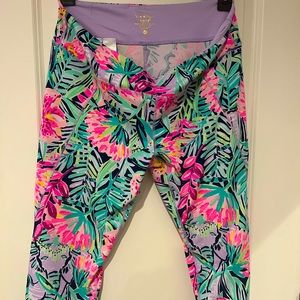 Lilly Pulitzer 24” Weekender High Rise Legging Size XL